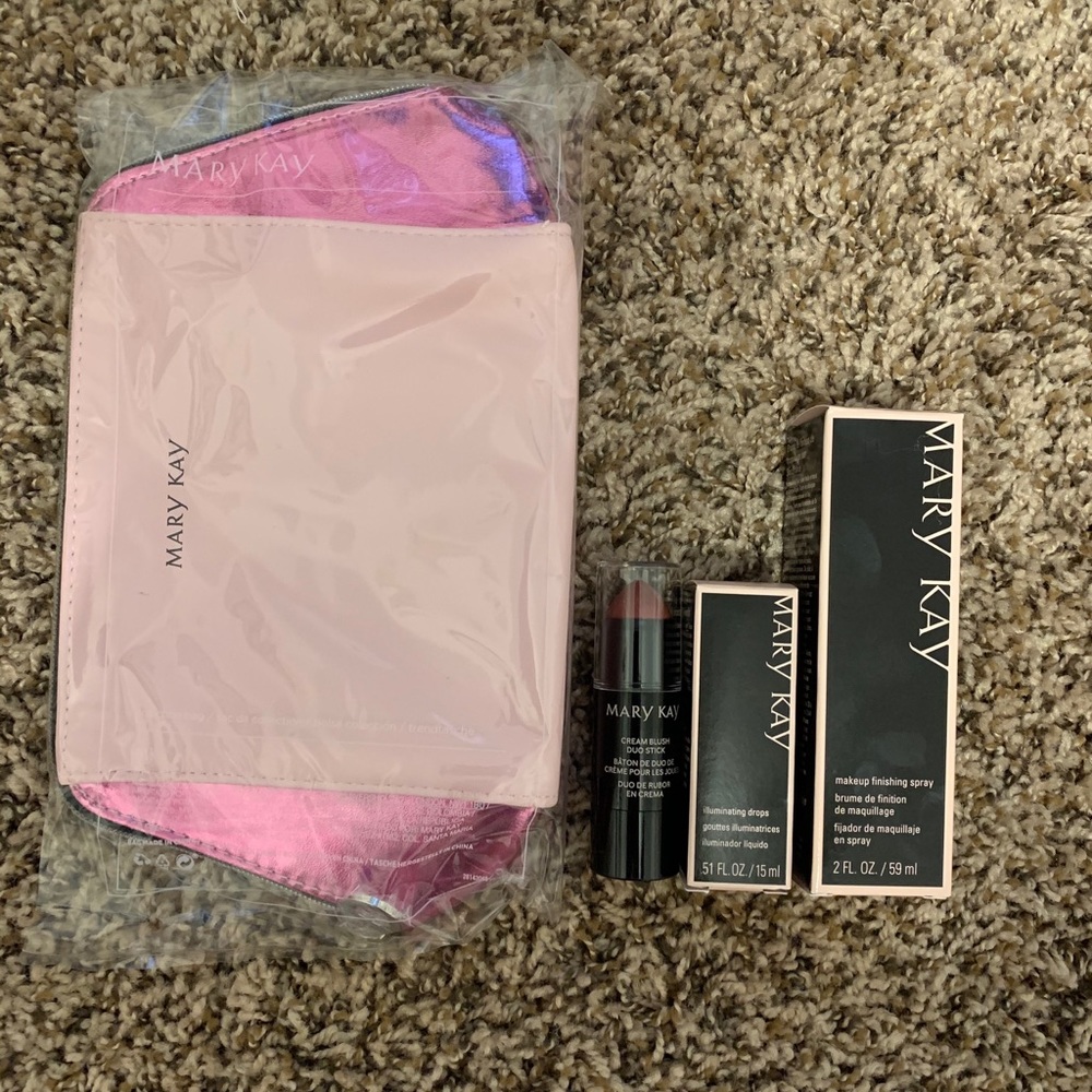 Mary Kay Bundle!!